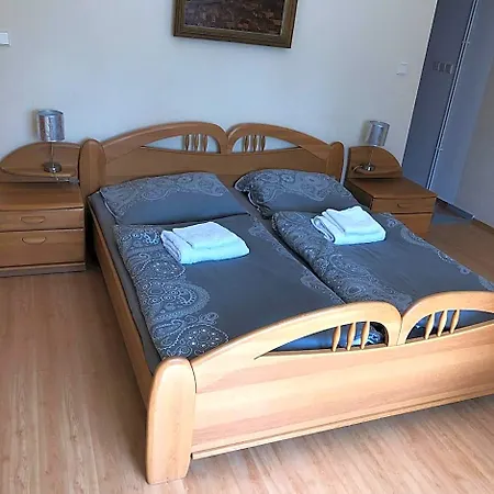 Elli Hotel *